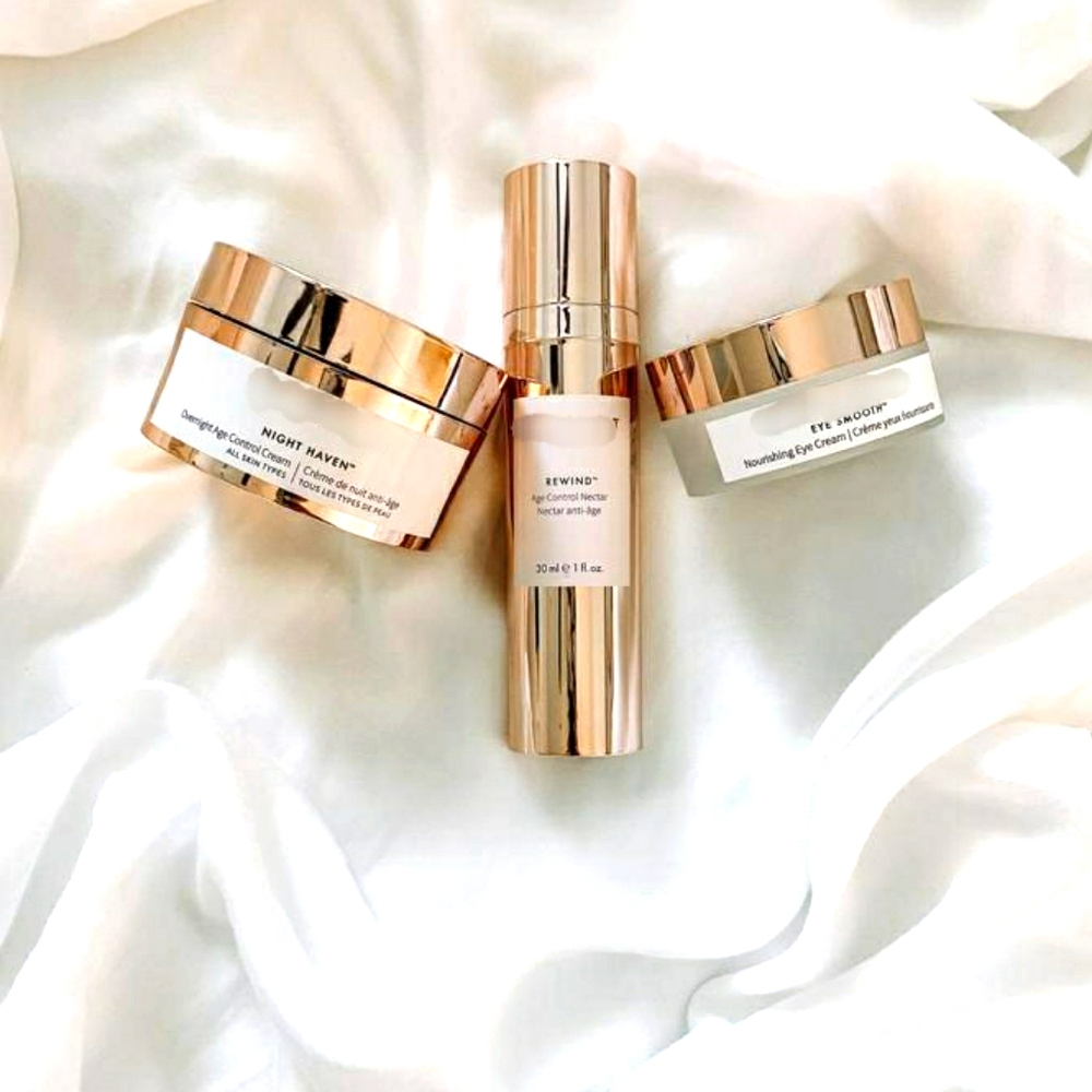 NIGHTTIME ANTI-AGING REFRESH SKIN ROUTINE SET